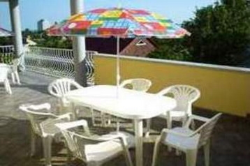 Hungary Privát Balatonalmádi, Exterior